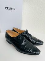 Chaussures Céline, Richelieus en cuir verni noir,  t : 39,5