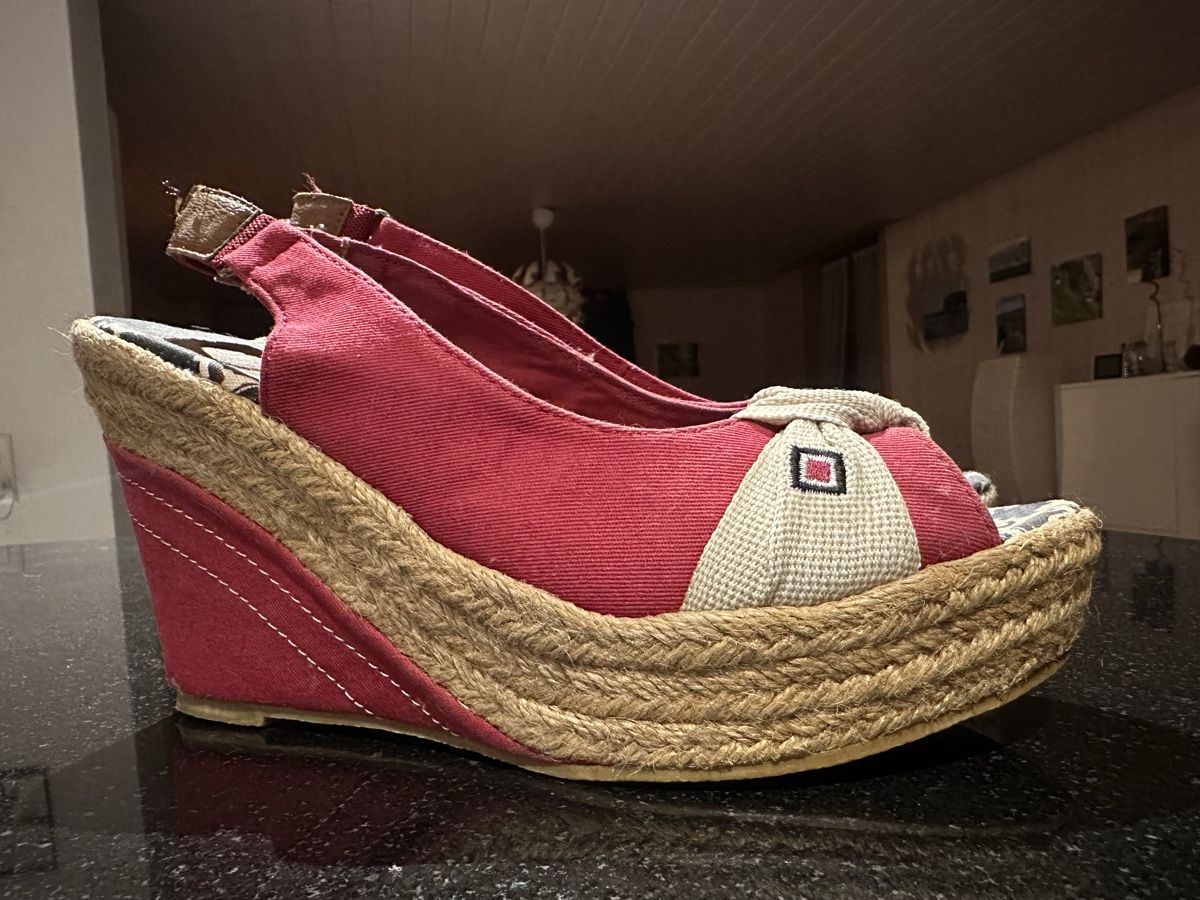 Chaussures femmes: Schuhe – D'occasion à Niederwangen BE par 08_Diva 2