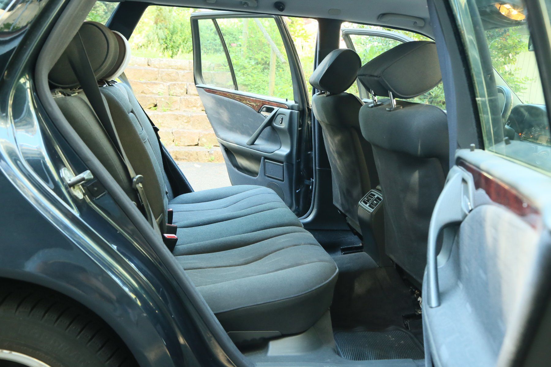 Mercedes-Benz Automobili: E-Klasse w210 Jg2001 – Usato da Basel venduto da jacobian3 6