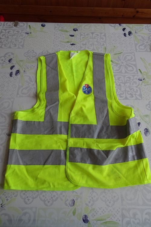 Leuchtweste, Leuchtgilet vom TCS für Kinder mit Klett