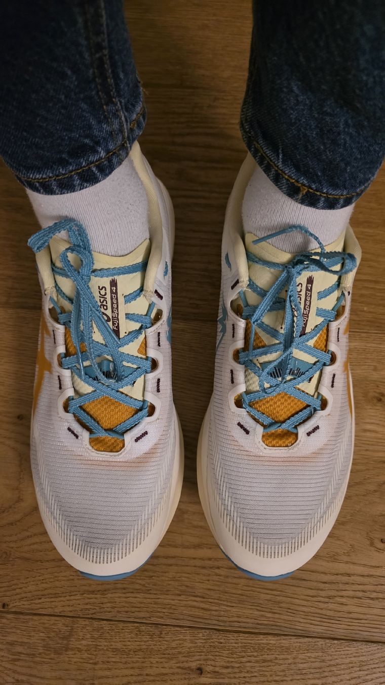 Scarpe da uomo: Asics FujiSpeed 4 – Nuovo (secondo la descrizione) da Giubiasco venduto da bono1506 1