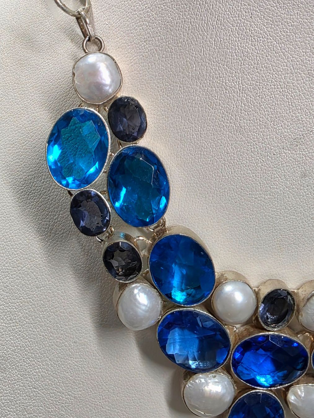 Catenine: Collier mit blauen Steinen und Perlen, Silber – Nuovo (secondo la descrizione) da Zürich venduto da Bieter04 8