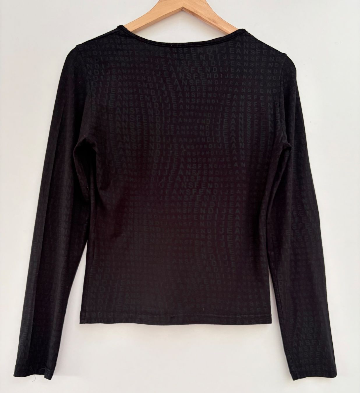 Fendi Maglioni & Felpe: Fendi Shirt Gr.36/38 – Usato da Unterägeri venduto da Jutka_04 3