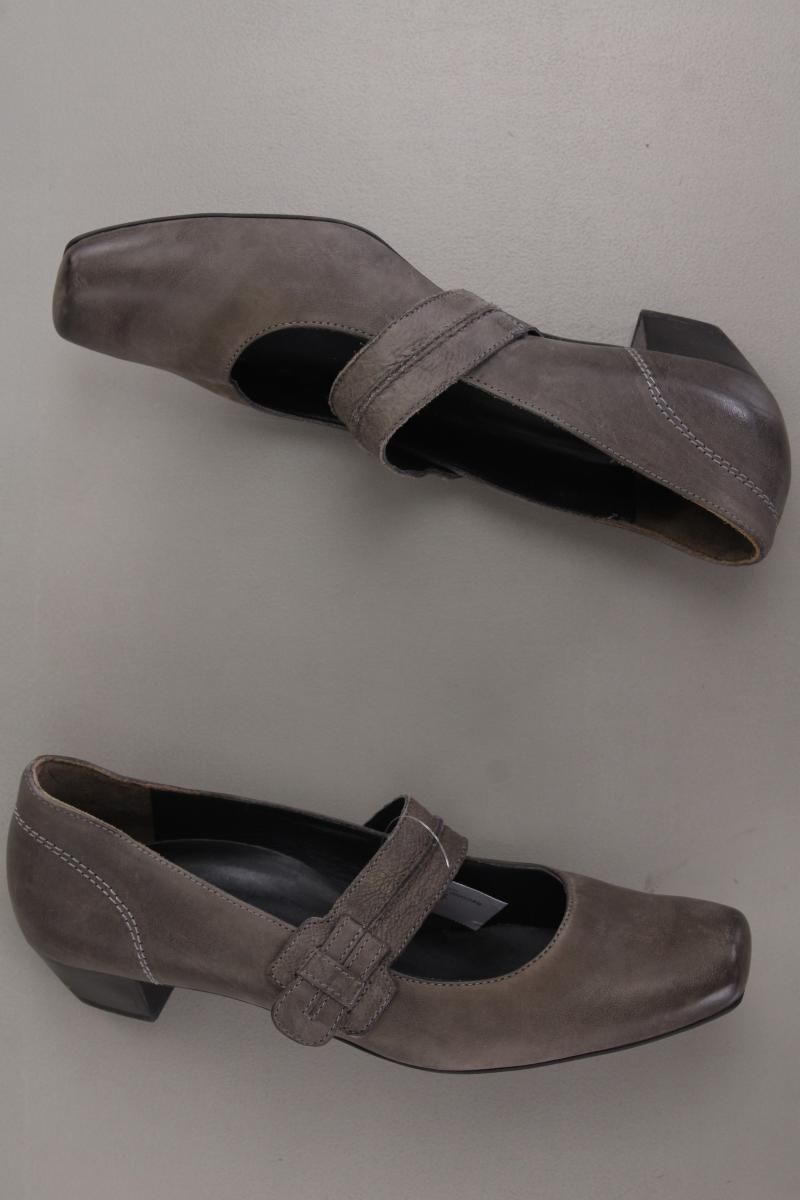 Scarpe da donna: Gabor Pumps Gr. 39 grau aus Leder – Usato da Neustadt an der Waldnaab venduto da SecondLifeFashion 1