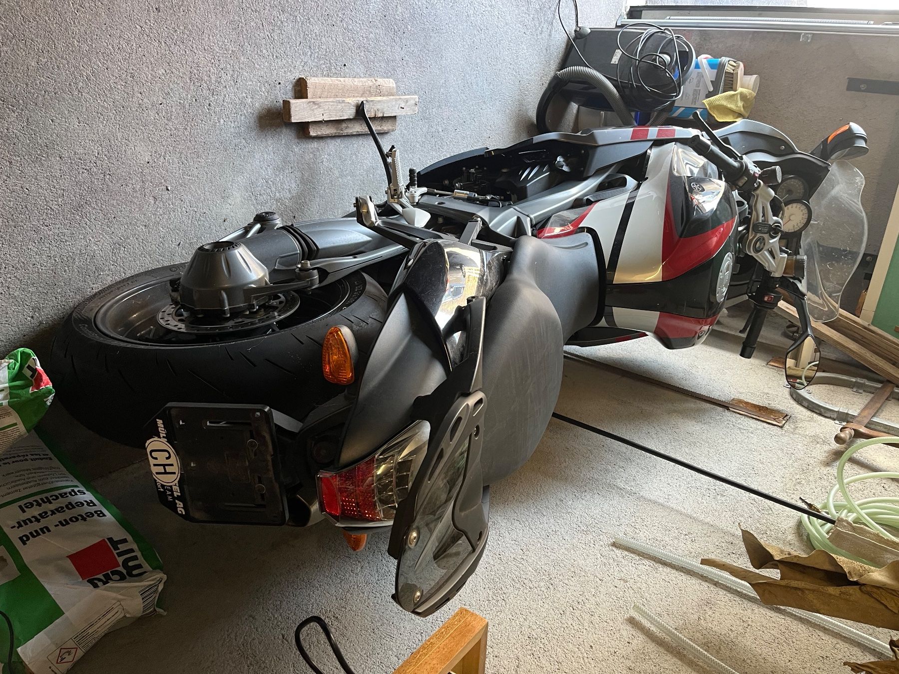 BMW Strada: Motorrad BMW K 1300S – Usato da Sool venduto da Cora2004 4