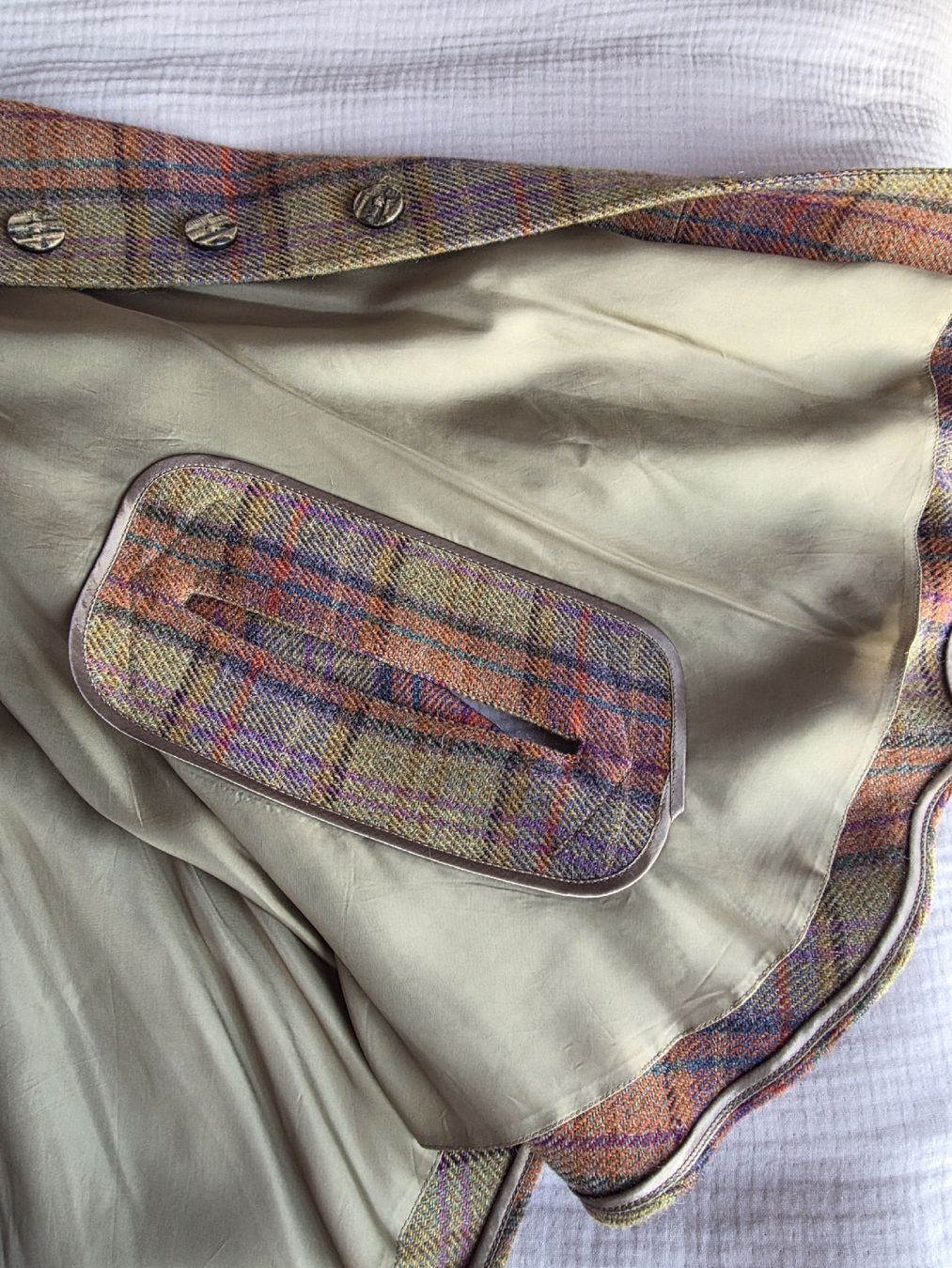 Bauer Giacche: BAUER – Plaid Cape Jacket with Velvet Collar – Nuovo (secondo la descrizione) da Savigny venduto da mar_pfd8 9