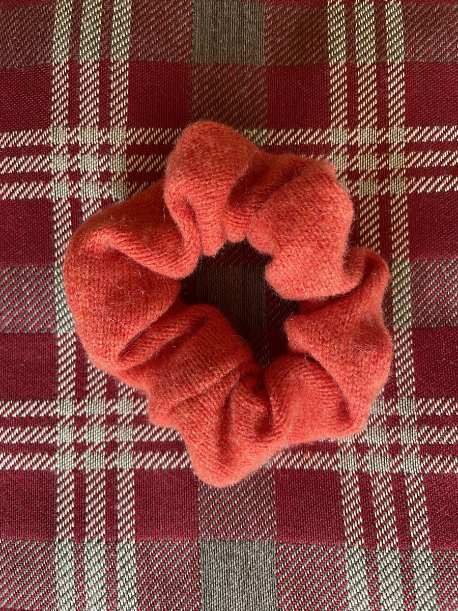 Accessori per capelli: Kaschmir Scrunchie Haargummi, Herbstfarbe Rostrot/Orange – Nuovo (secondo la descrizione) da Gockhausen venduto da lenibeni 1