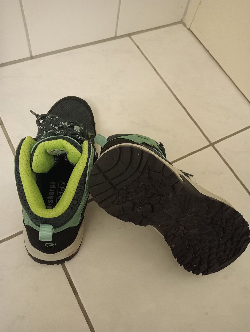 Sherpa Scarpe da uomo: Sherpa Wanderschuh Gr. 38 – Nuovo (secondo la descrizione) da Rüfenacht BE venduto da anemask 3