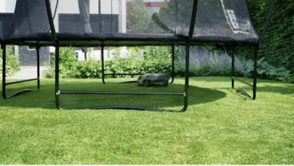 Trampolini: Trampolin Rasenmäher Abgrenzung – Usato da Adligenswil venduto da sw_10 2