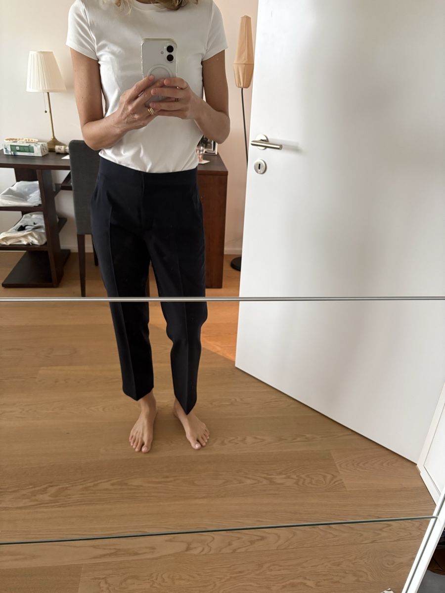 Max Mara Pantaloni: Max Mara blue wool trousers  – Nuovo (secondo la descrizione) da St. Gallen venduto da ott_f827 5