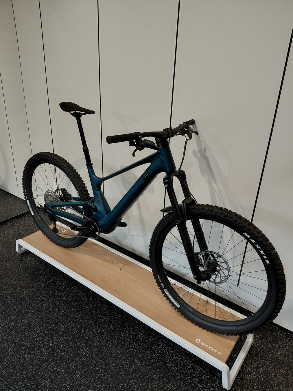 Scott Biciclette: Scott Genius 930 2023 – Nuovo e nell'imballaggio originale da Klosters venduto da mie_9vjk 4
