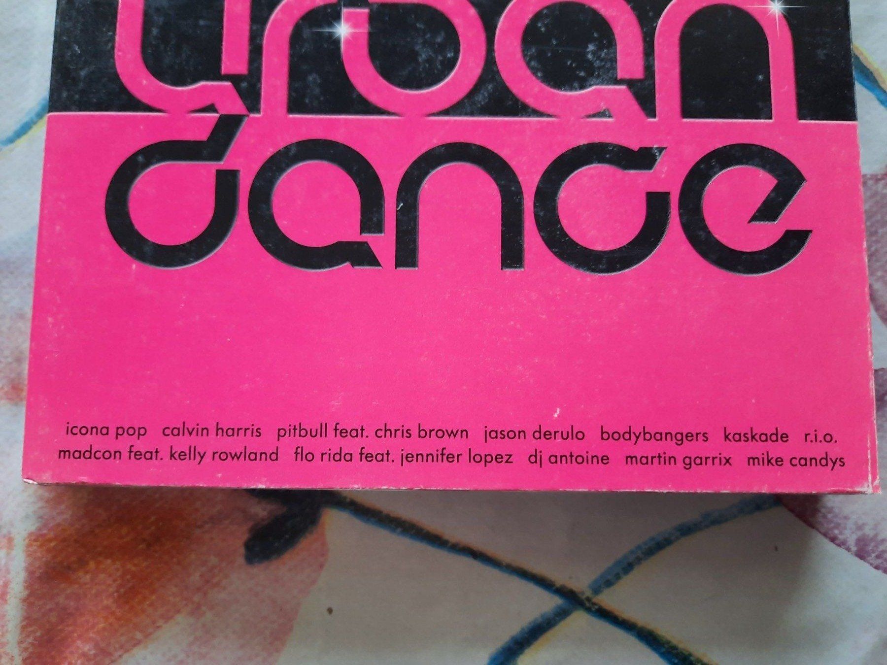 CDs: CD Urban Dance 6 - 3 Cds – Gebraucht aus Pully von bro_n52j 1