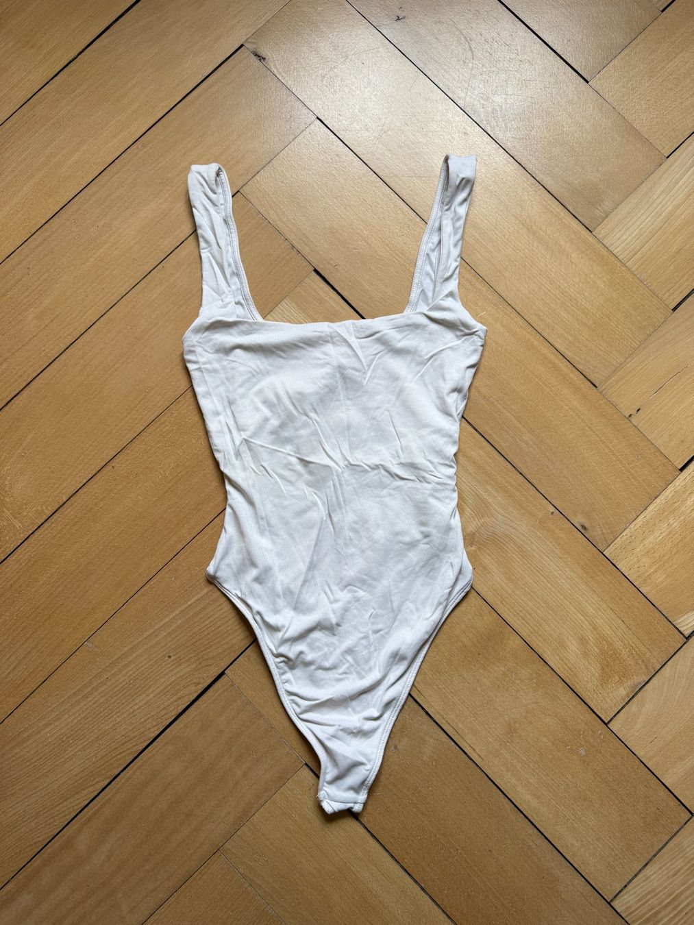 Bershka Altra biancheria intima: BERSHKA - Body weiss XS – Usato da Zürich venduto da Diazaio