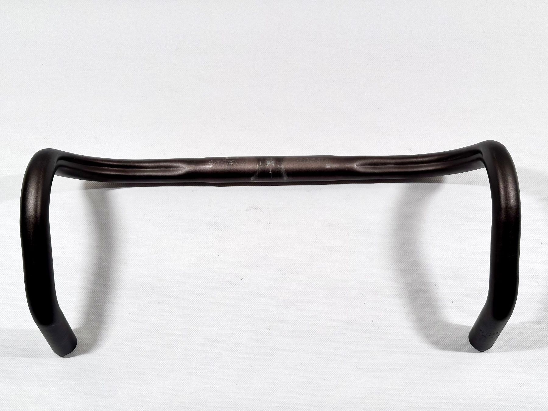 Ersatzteile: ICON graphite Rennvelo Lenker 42cm / 26.0mm – Gebraucht aus Luzern von bikeandbeltcom 1