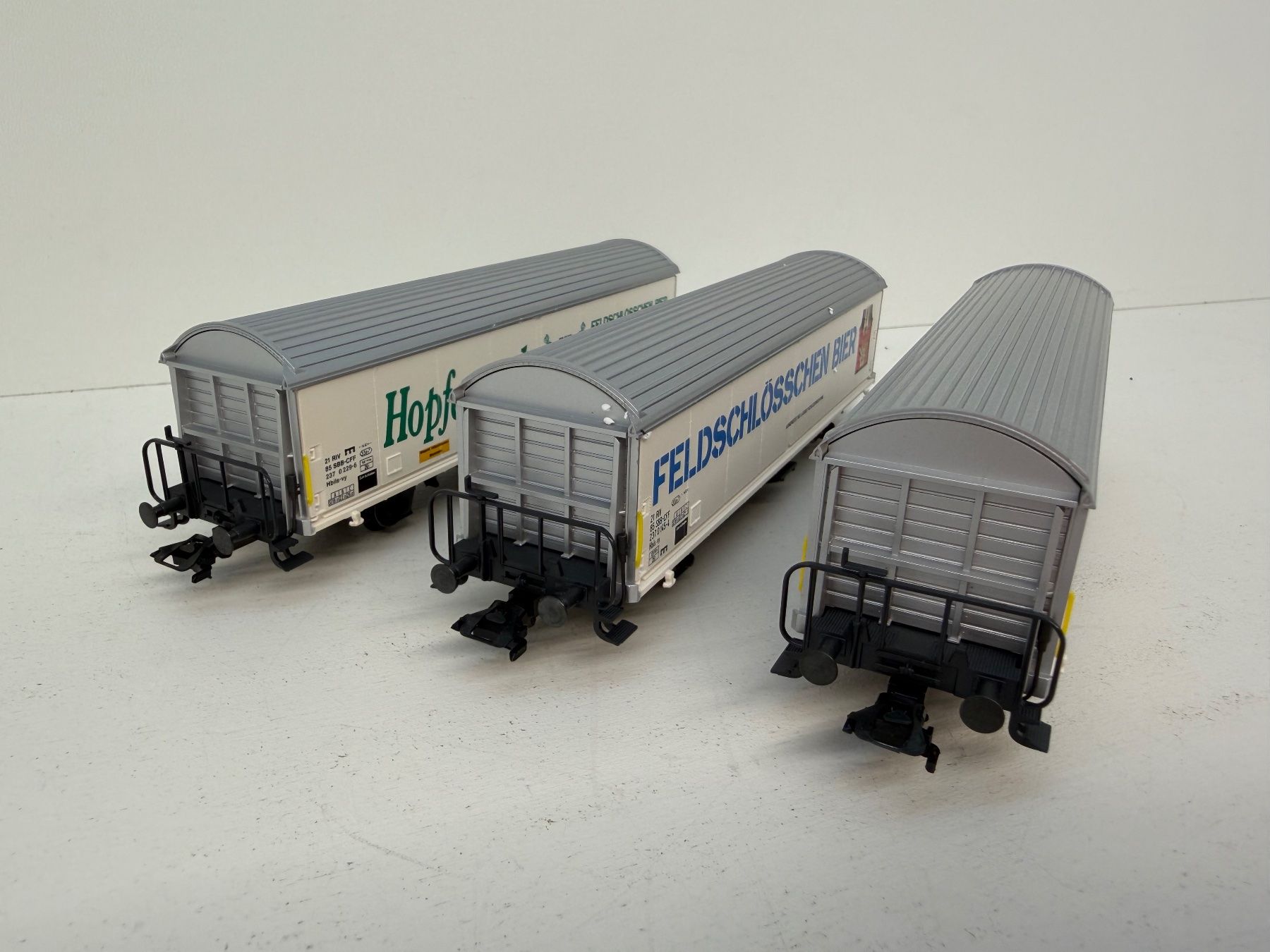 Märklin Modellini di ferrovie: Märklin 84785 "Feldschlösschen"- Wagenset – Usato da Büsserach venduto da ModellbahnDepot 4