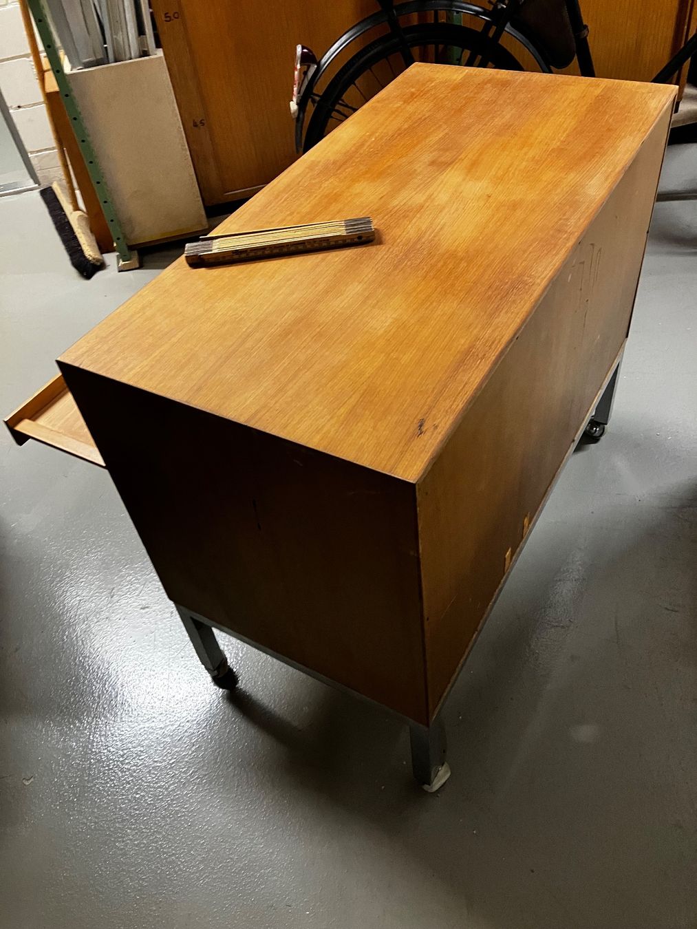 Korpus: Rollmöbel – Gebraucht aus Zürich von Ideal0 2