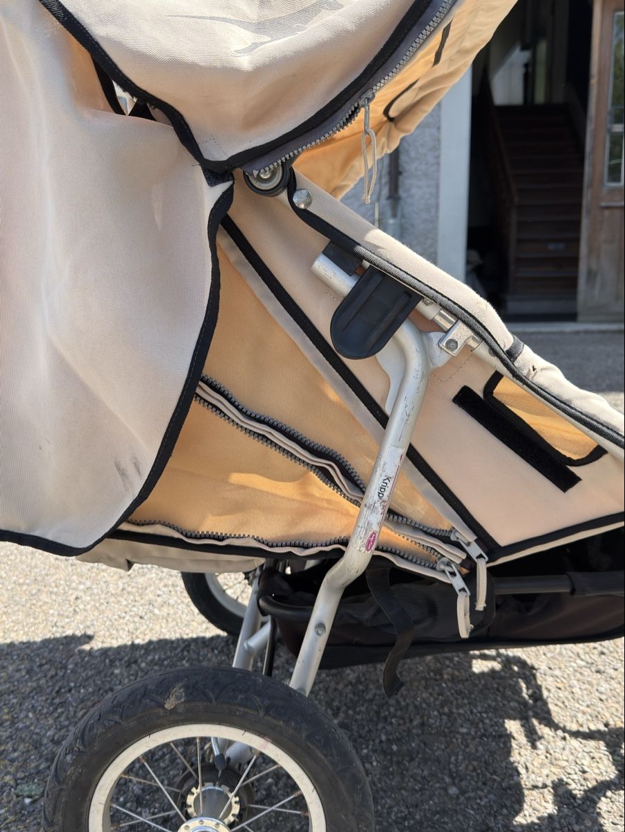 Tfk Carrozzine: TFK Zwillingswagen – Usato da Gossau SG venduto da nimo78 1