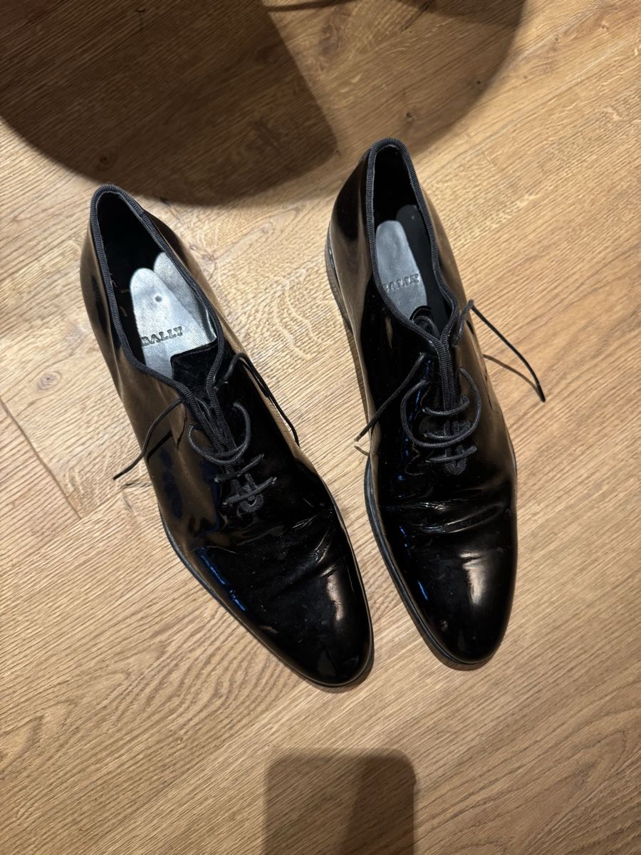 Bally Scarpe da uomo: Bally Lack Schuh Originalpreis CHF900 – Usato da St. Moritz venduto da Bengeee