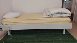 Bett 90x200