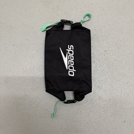 Speedo Schwimmsack, wasserdicht - ideal für den Sommer!