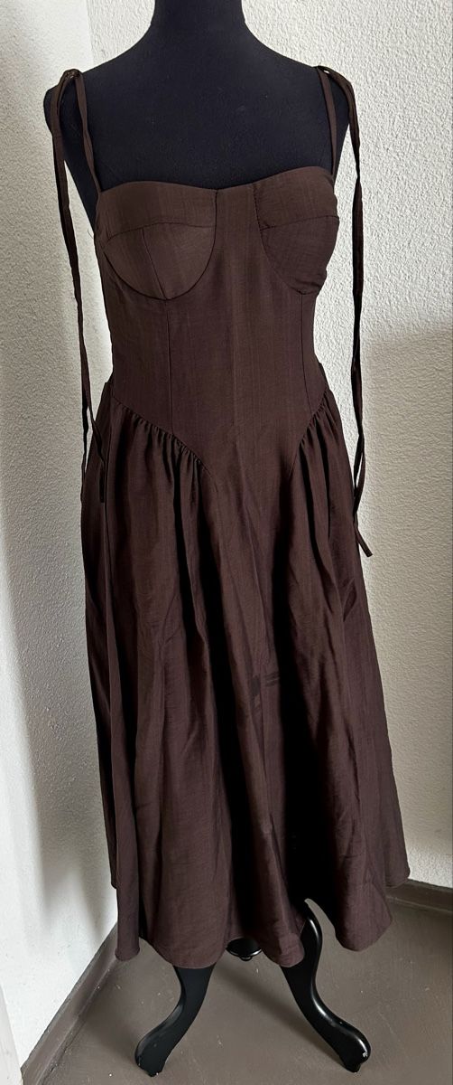 Kleider: Trendiges Kleid neu braun  – Neu (gemäss Beschreibung) aus Siebnen von fulli2