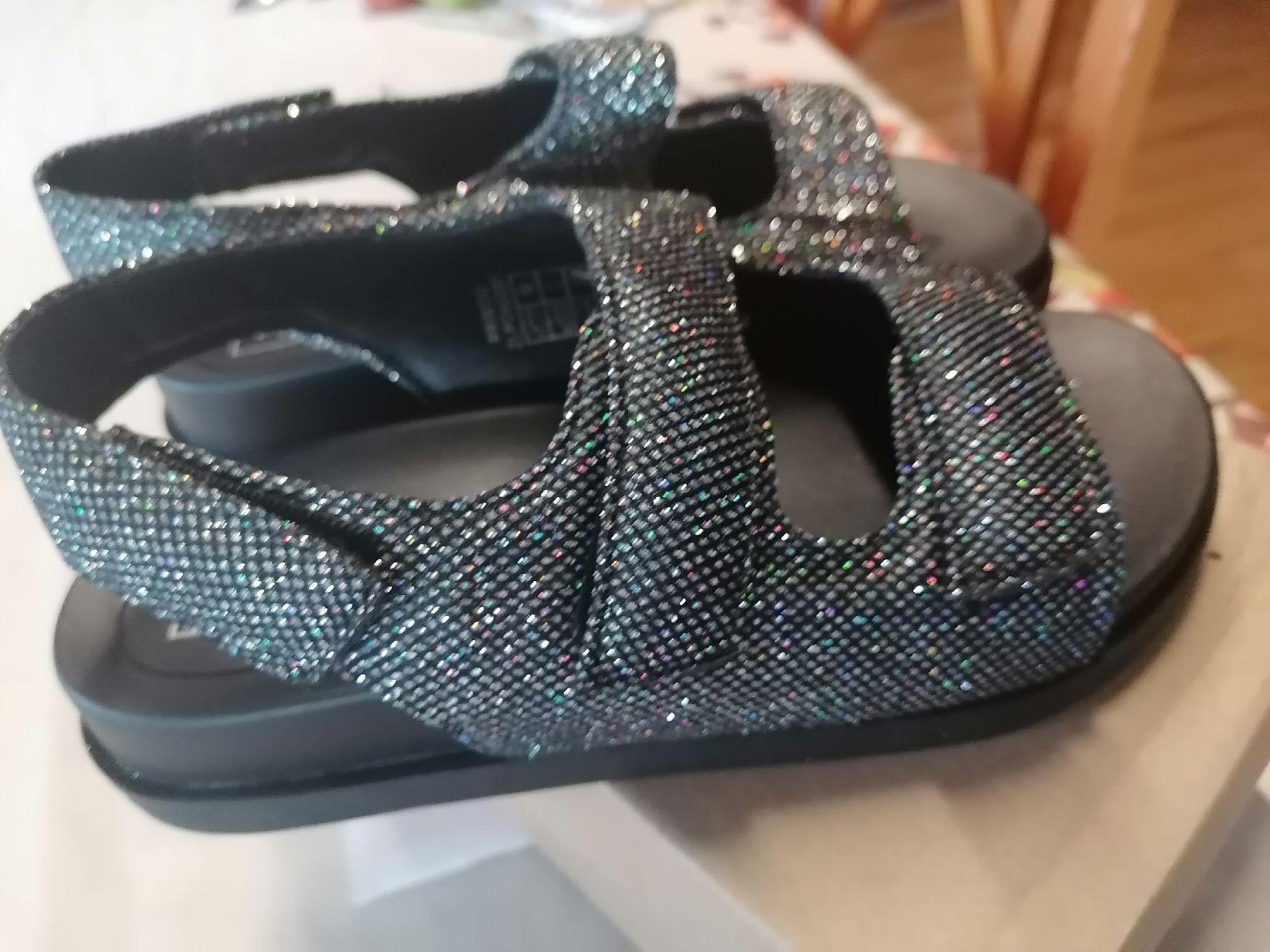 Scarpe per ragazzi: Sandales neuves gr 34 – Nuovo e nell'imballaggio originale da Bassecourt venduto da Adeli16