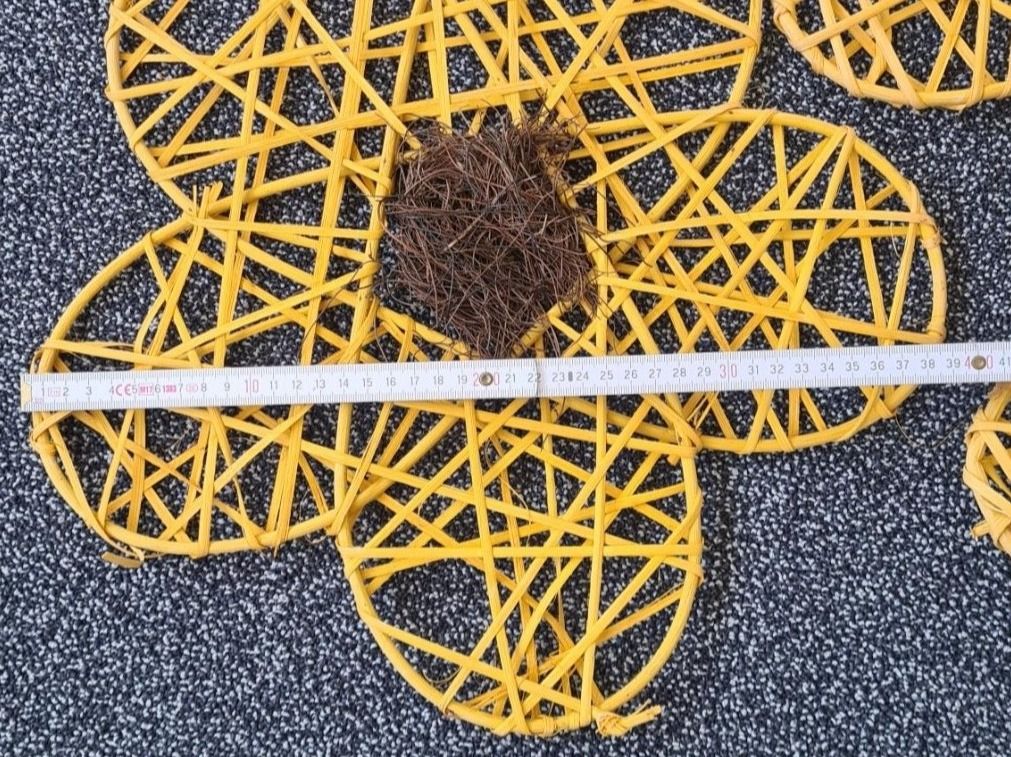 Tutte le decorazioni: Strohblüten geflochten ca. 40cm – Nuovo (secondo la descrizione) da Urdorf venduto da sumrum 3