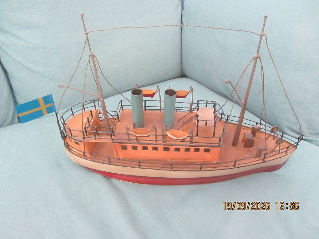 Kits de montage: Schiffmodell aus Blech – D'occasion à Kirchberg BE par sonne88
