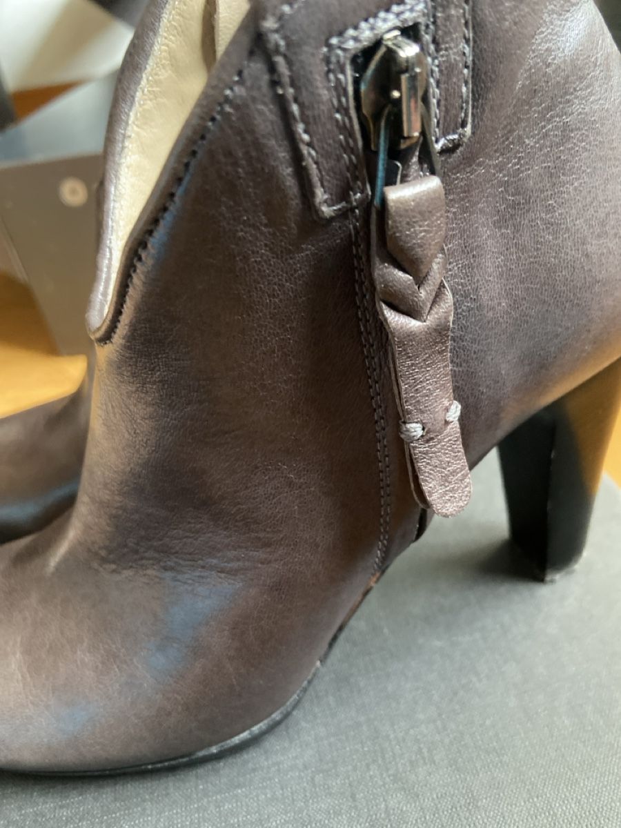 Damenschuhe: Alberto Fermani Leder-Stiefeletten 38 – Gebraucht aus Murten von februari 4