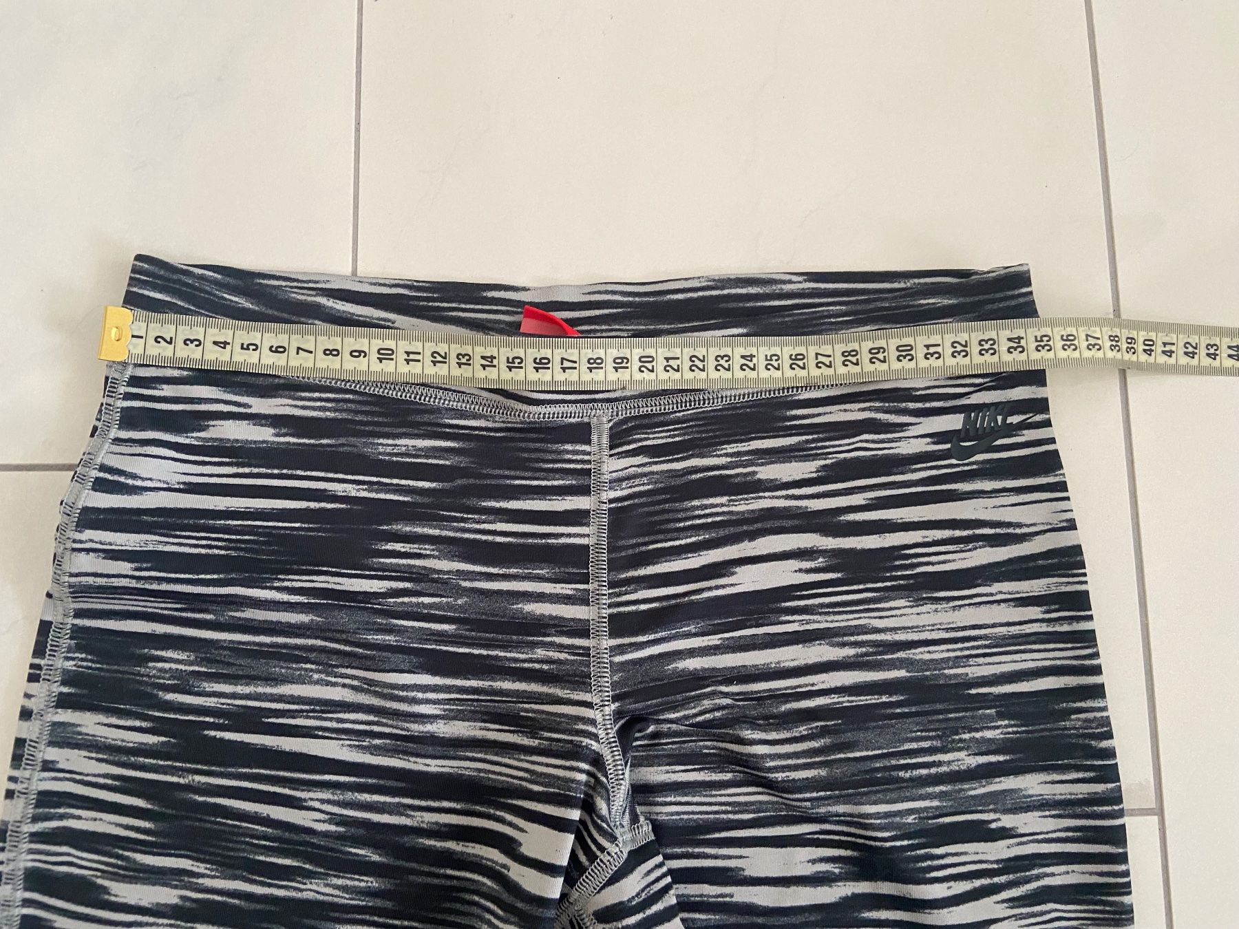 Nike Leggings: Nike Leggins Gr. S – Usato da Zürich venduto da es8046 4