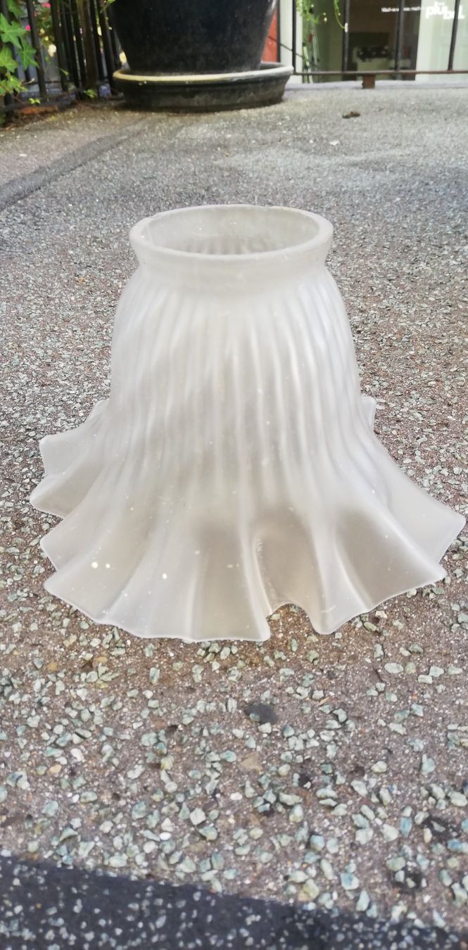 Paralumi: Alter Lampenschirm aus Glas – Usato da Thun venduto da Matthias72