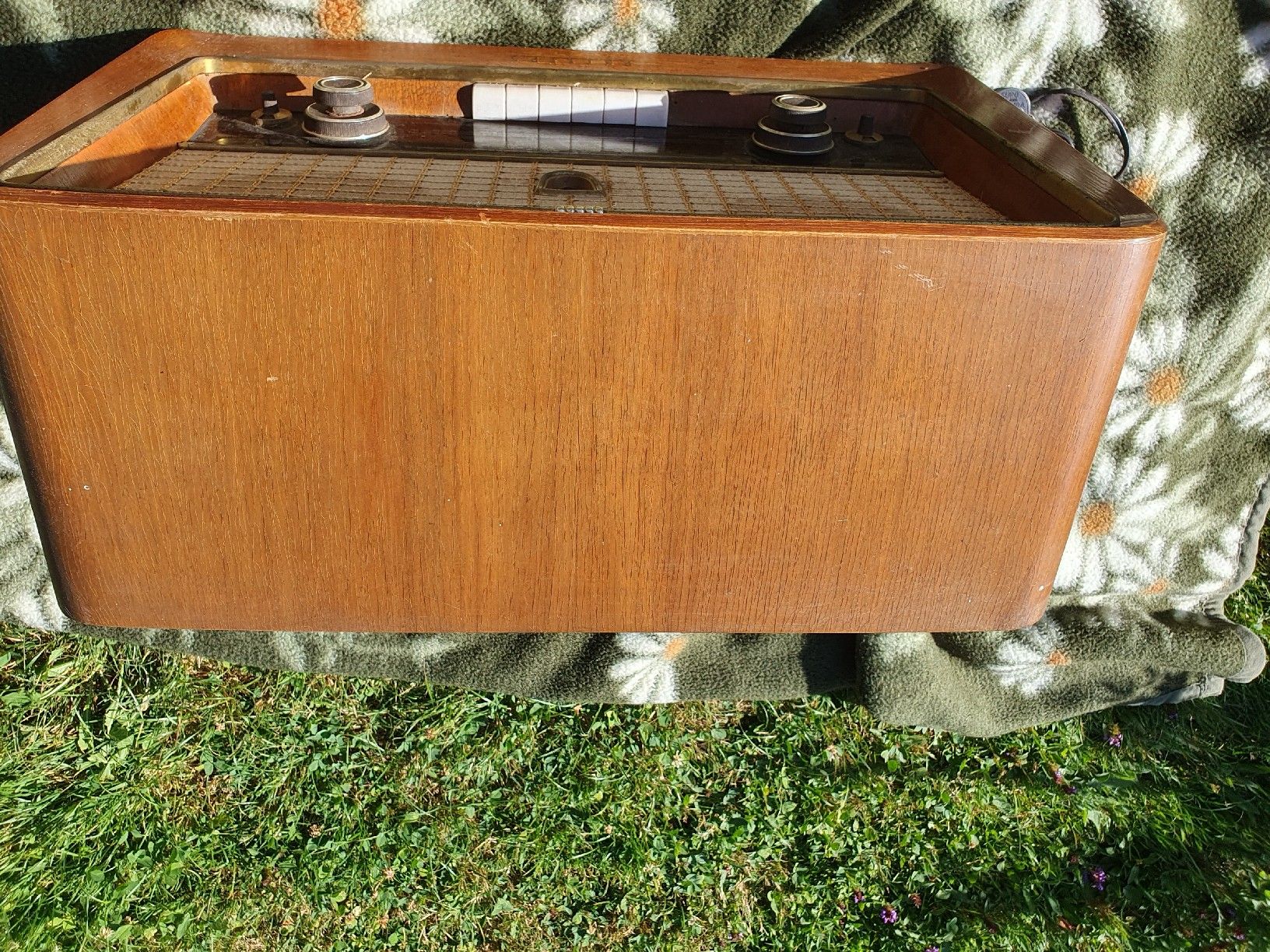 Radios: Radio Philips 4540 Holzgehaeuse unrestauriert – Défectueux à Ebmatingen par walter46 1