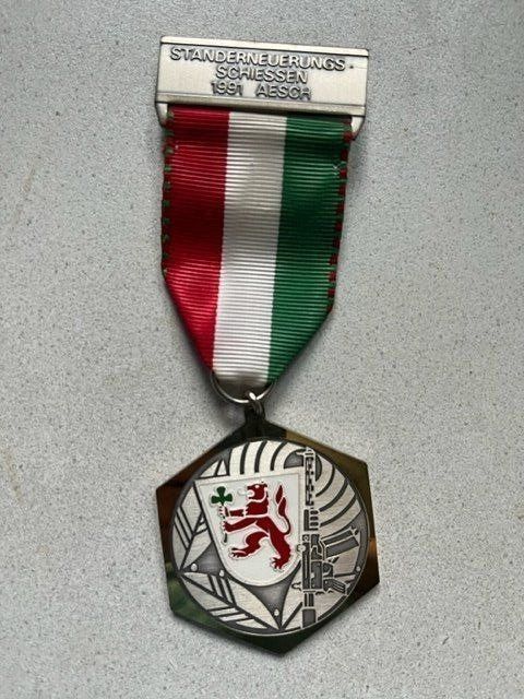 Medaillen: Medaille / Kranz AESCH 1991 – Gebraucht aus Nottwil von Frontal