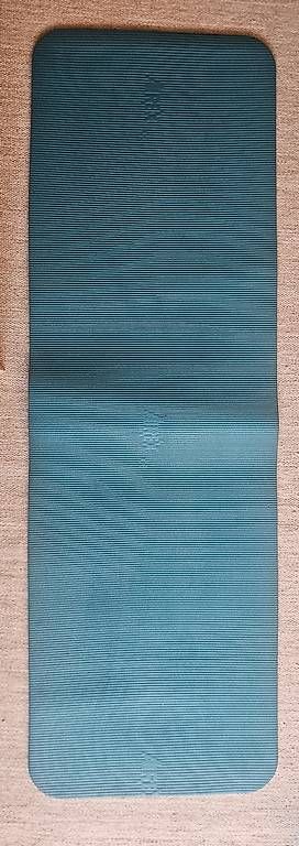 Bodenmatten: Airexmatte + Yogamatte als Set – Gebraucht aus Zürich von lallafu