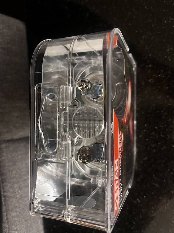 Tutti pezzi di ricambio auto: Osram night breaker H7 55W 200% – Usato da Luzern venduto da max_w2rv 1