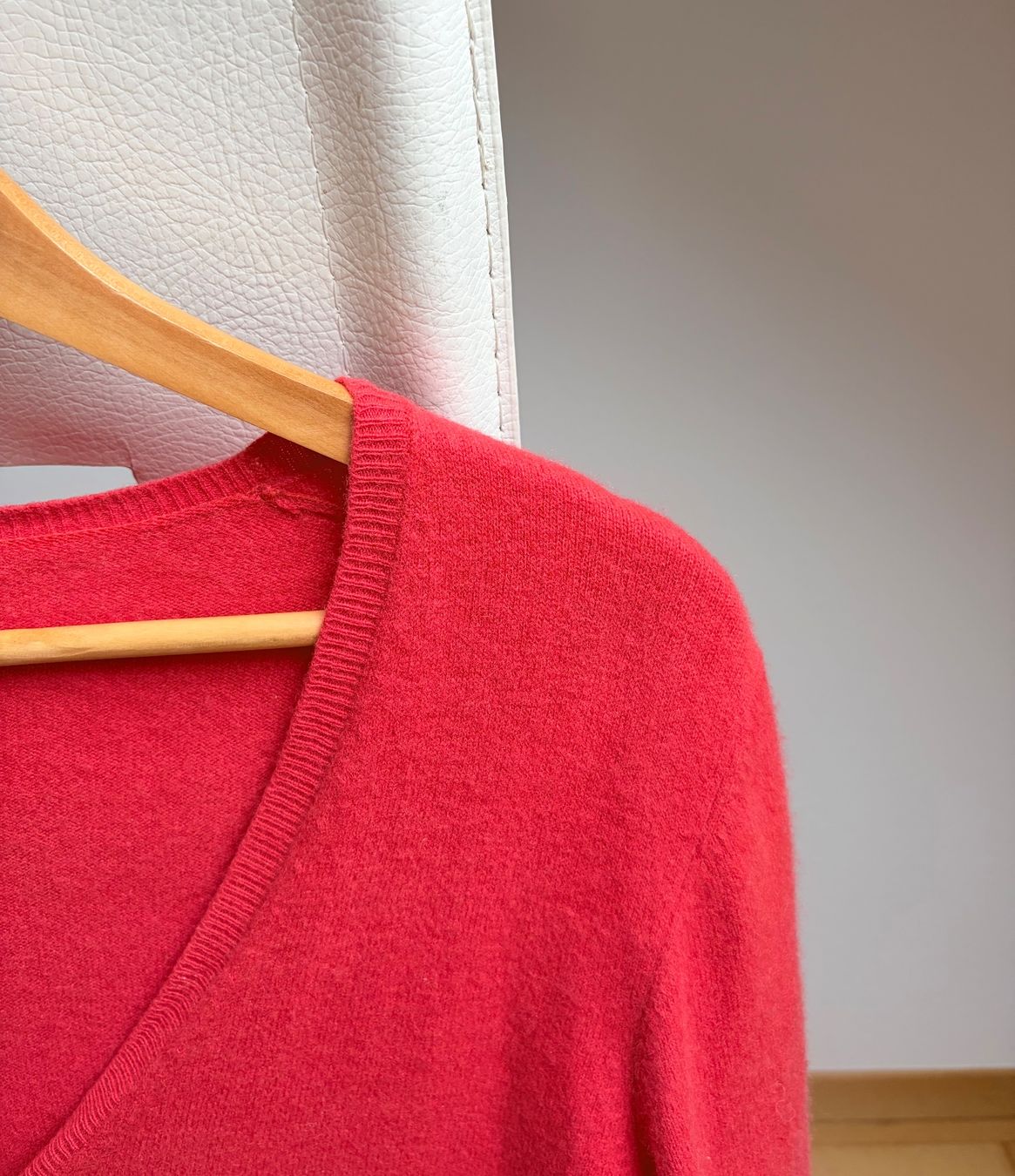 Repeat Vestes: Repeat Kaschmir Strickjacke Gr.40/42 – D'occasion à Unterägeri par Jutka_04 4