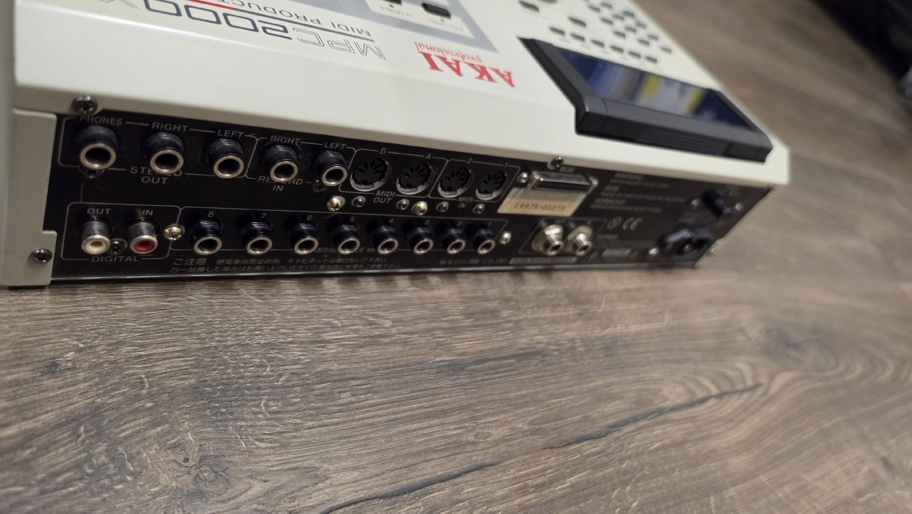 Akai Musikinstrumente: AKAI MPC 2000 XL FULLOPTION INKL. FLIGHTCASE – Gebraucht aus Niederweningen von Captain_Rex94 3