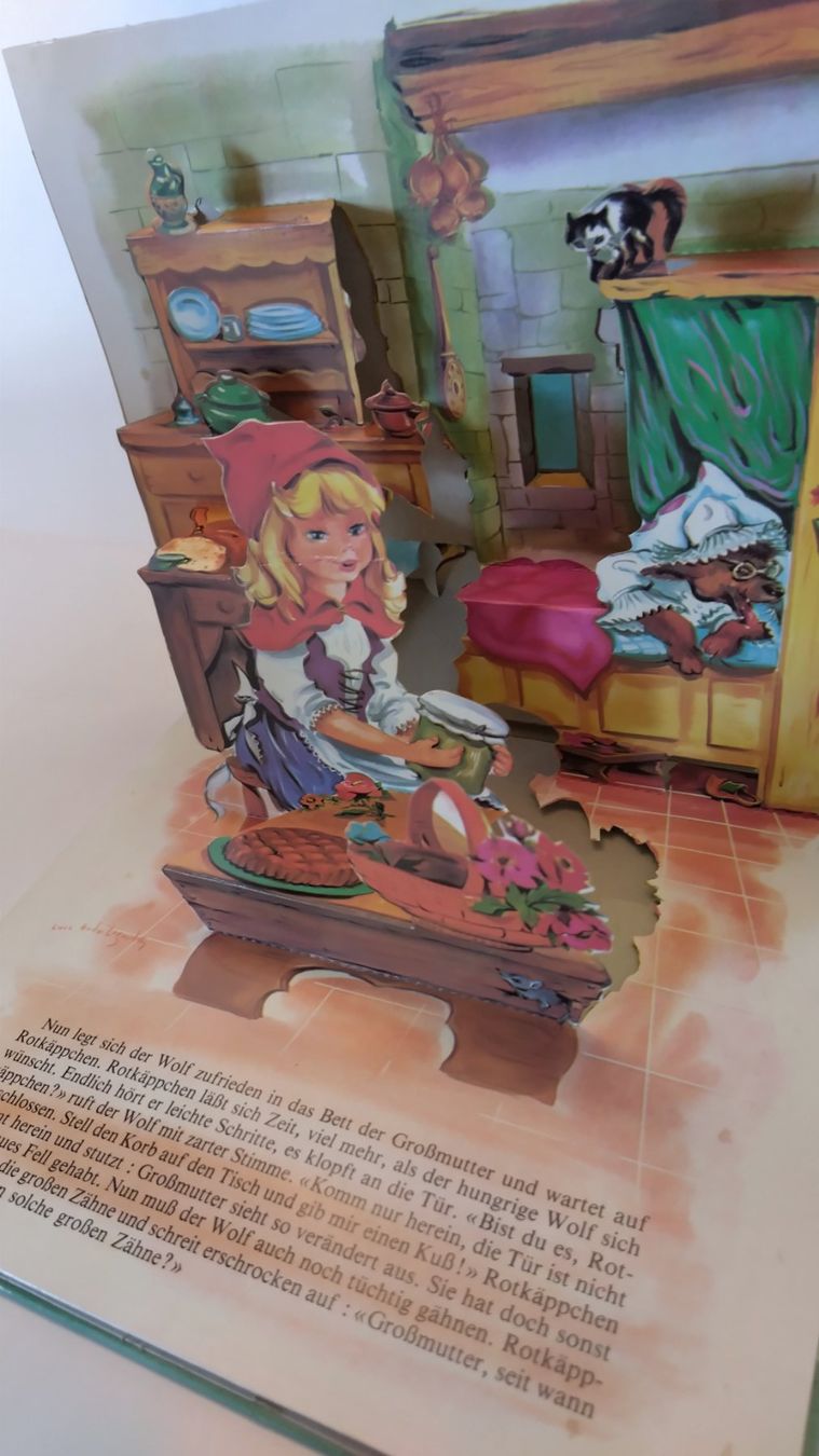 Libri: Panorama Pop-Up Buch / Rotkäppchen Märchen ab Fr. 8.- – Usato da Bellach venduto da JingleJerry 4