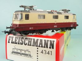 Fleischmann 4341 SBB Re 4/4 TEE, Neuwertig