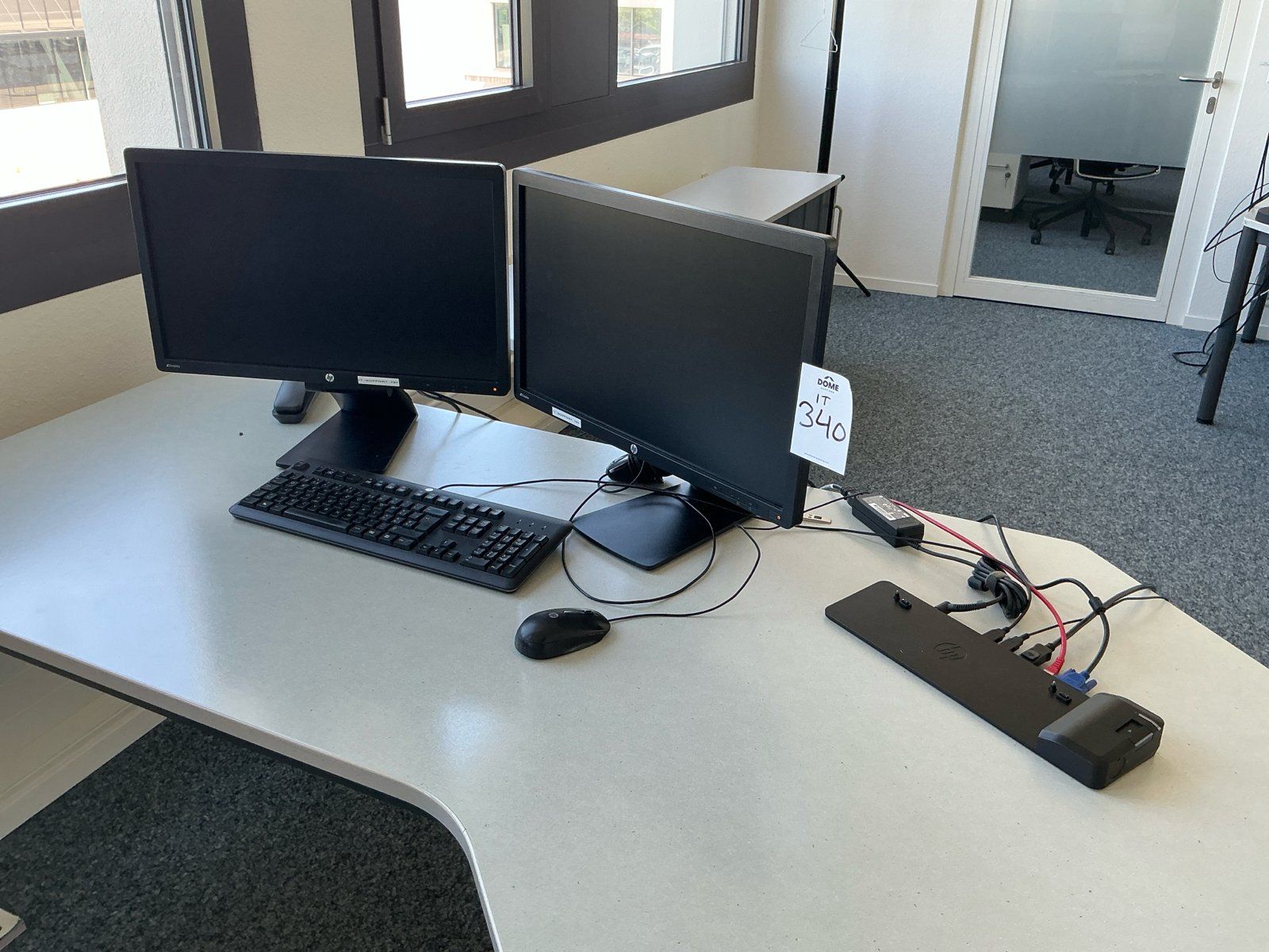 Monitor: Posten mit IT Zubehör – Usato da Zürich venduto da PIPM_Switzerland 3