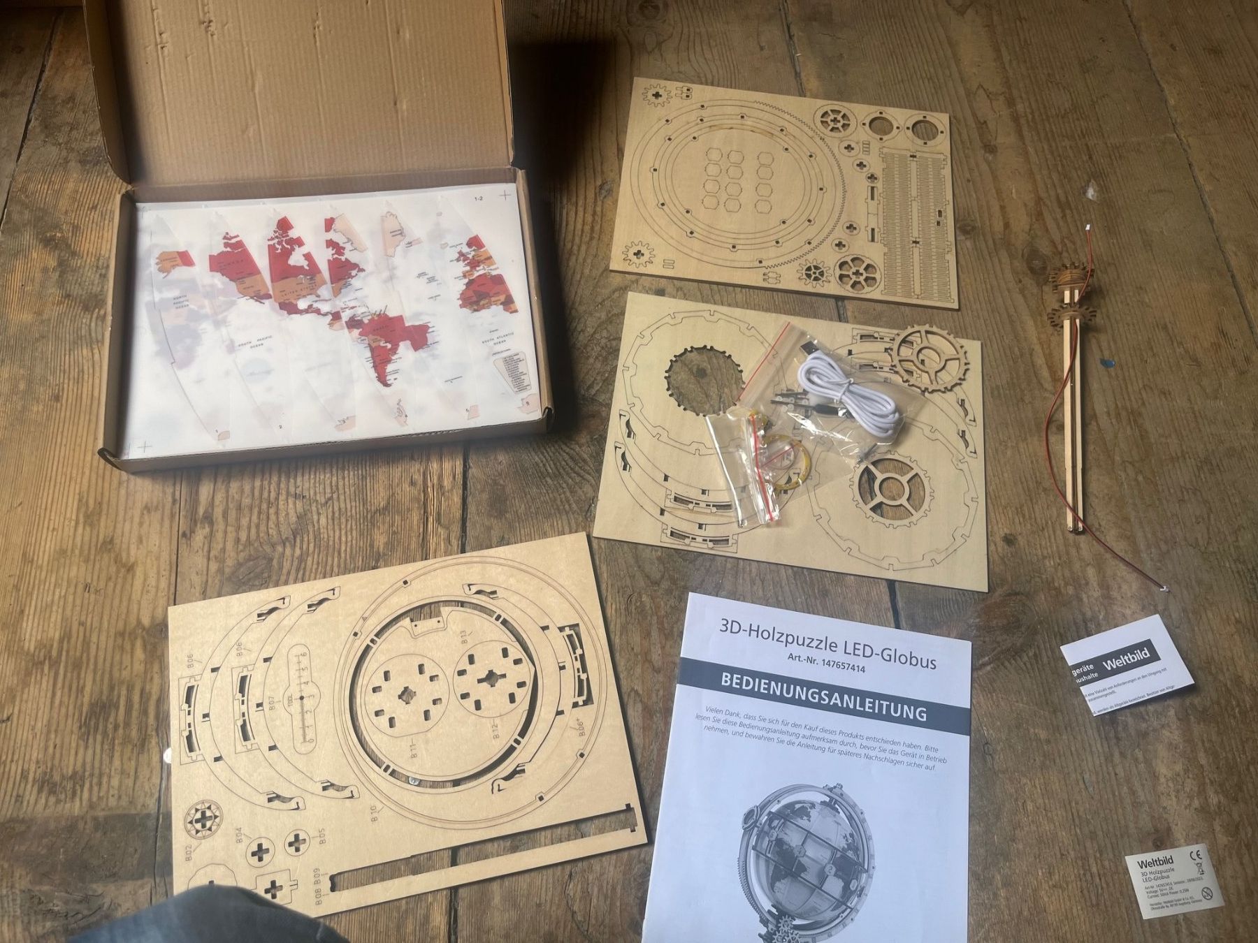 Altro in Decorazioni & Accessori: 3D Holzpuzzle LED-Globus – Nuovo (secondo la descrizione) da Zürich venduto da Klawitter 1