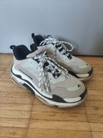 Triple S Grösse 40