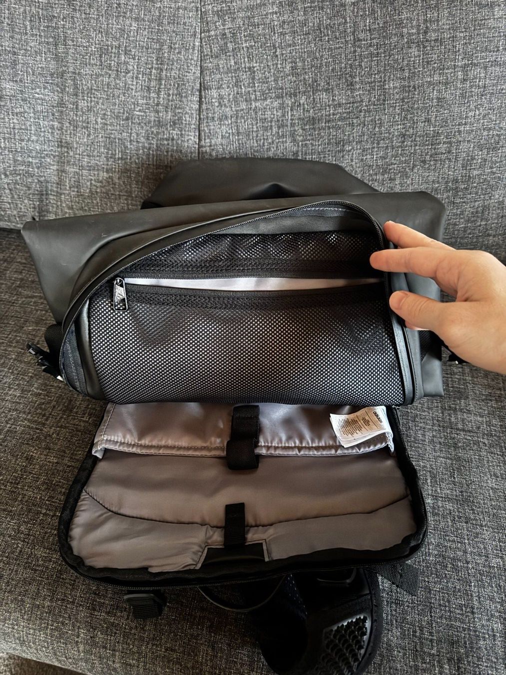 Adidas Zaini: adidas Adaptive 4D Rucksack – Usato da Bern venduto da dimchy 5