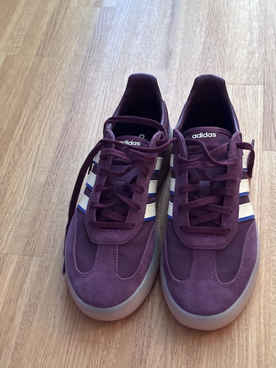 Adidas Scarpe da donna: Adidas Sneaker Barreda Decode Weinrot Grösse 40 – Nuovo (secondo la descrizione) da Zürich venduto da Thetimtam 1
