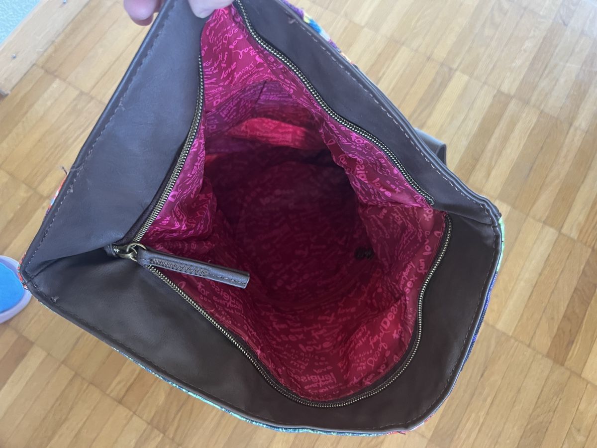 Borse da donna: Desigual Tasche – Nuovo (secondo la descrizione) da Siebnen venduto da liviaru 2