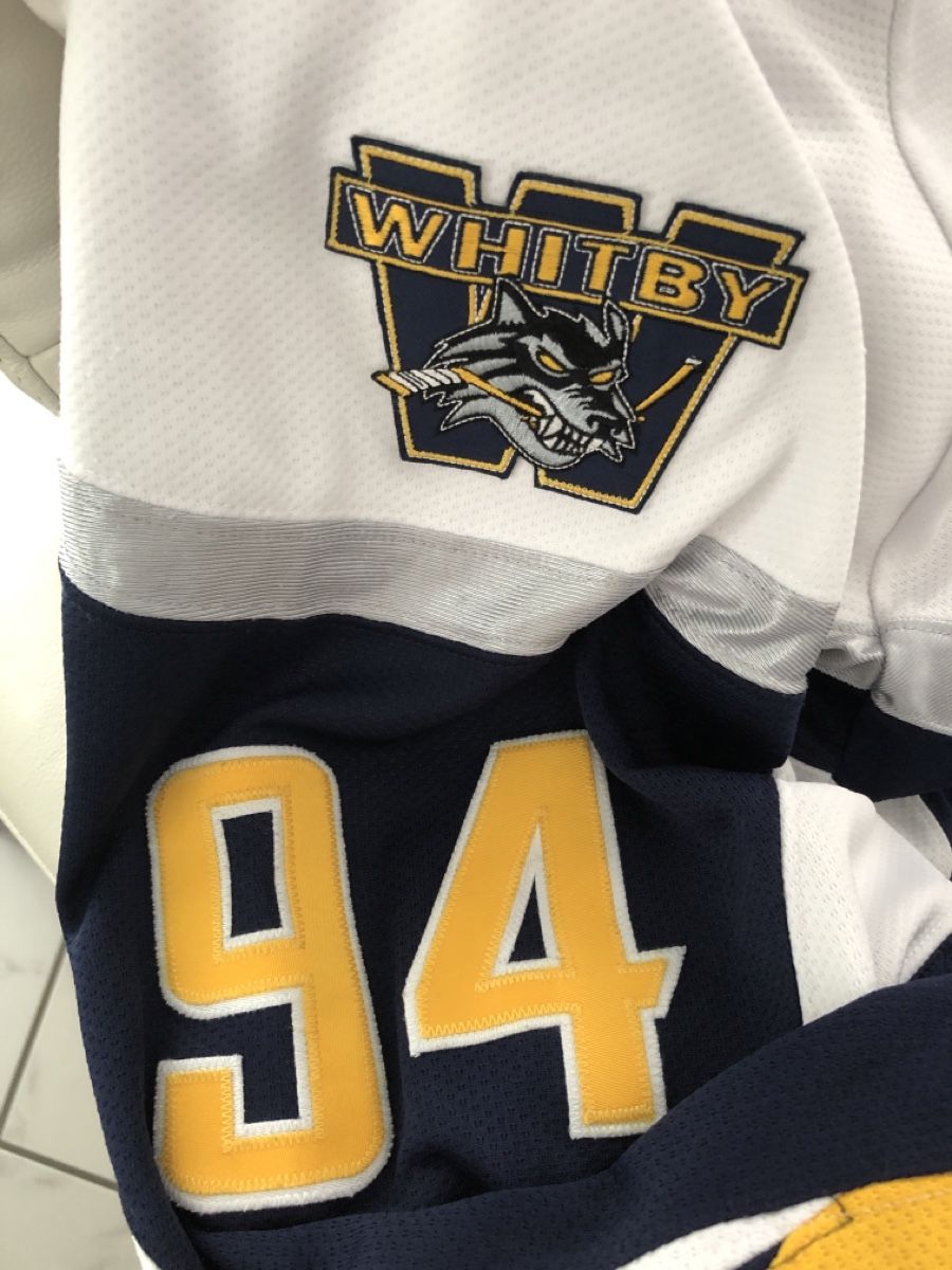 Leibchen & Hosen: Tricot der Whitby Wolves – Gebraucht aus Bettwiesen von cofrarium 4