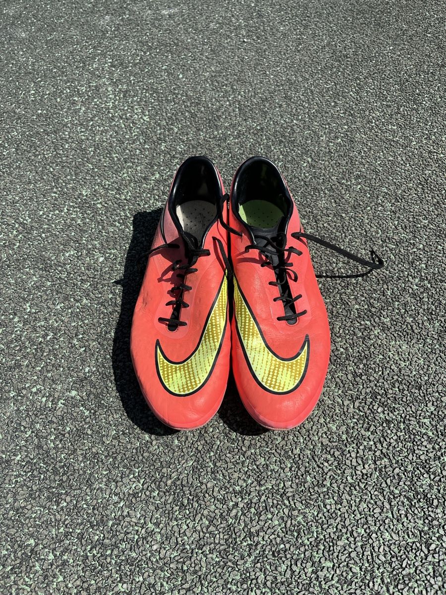 Nike Scarpe da uomo: Nike Hypervenom size 45.5 – Usato da Courtételle venduto da joe_x9vm