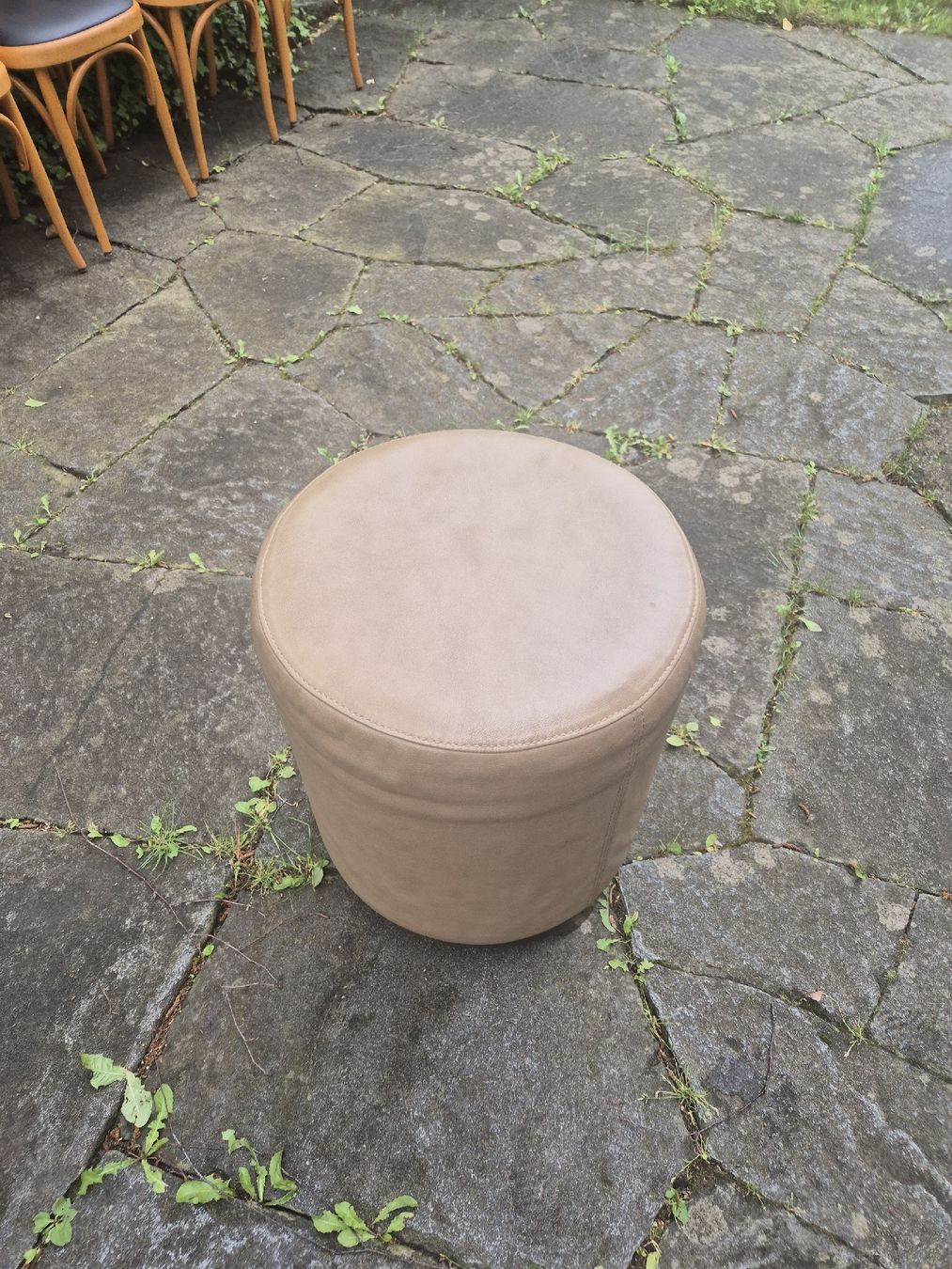 Sgabelli: Retro Hocker / Sitzhocker, Kunstleder, Top Zustand! – Usato da Zürich venduto da Drago670 1