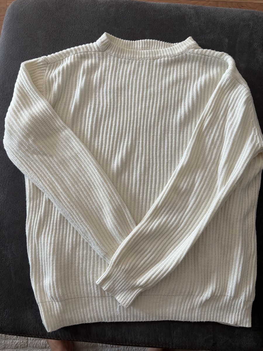 Pulls & Sweat-shirts: Strickpullover gerippt weiss neuwertiger Zustand – Neuf avec emballage d'origine à Dübendorf par ber_6px9