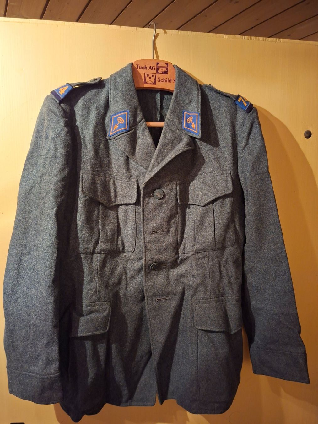 Schweizer Armee Uniformi: Militäruniform Jacke und Hose ca.1960 – Usato da Cham venduto da rrcham 1